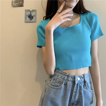 Women's short knitted top