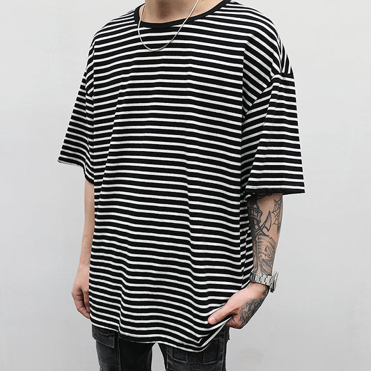 Black And White Striped Loose Half Sleeve T-shirt