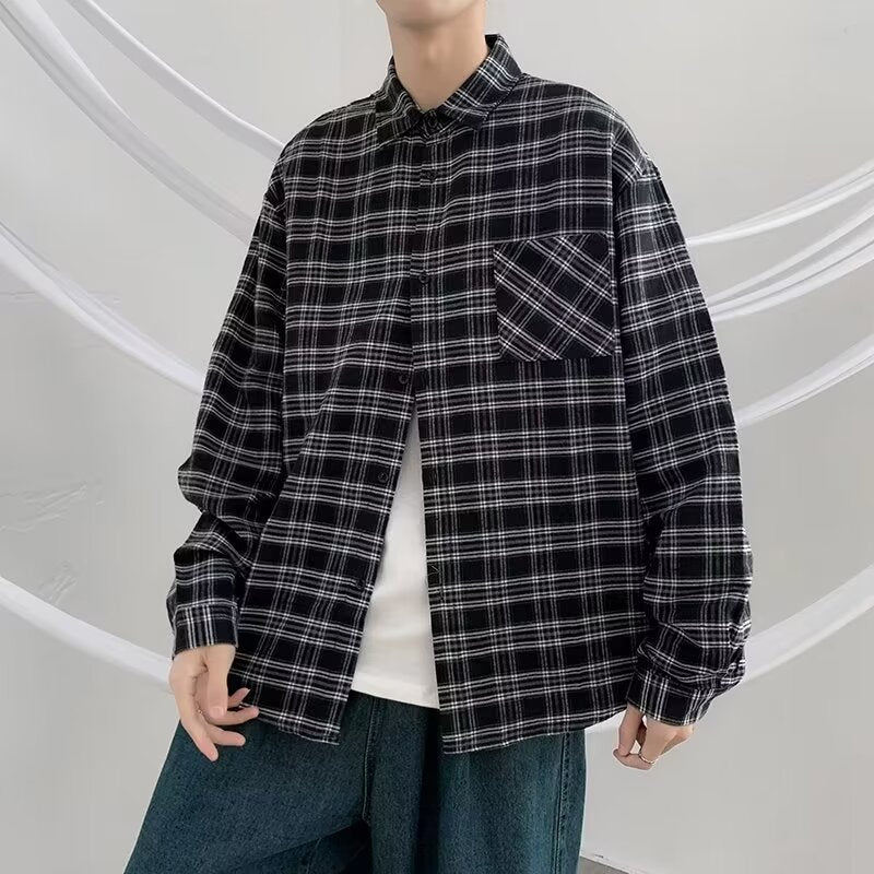 Men's Loose And Casual Black Plaid Long Sleeve Shirt