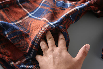 Men's Casual Plaid Long-Sleeved Shirt