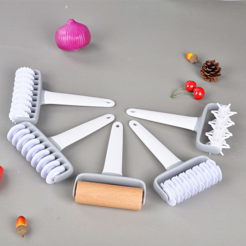 PP Rolling Pin Roller Piercing Needle Pizza Puncher