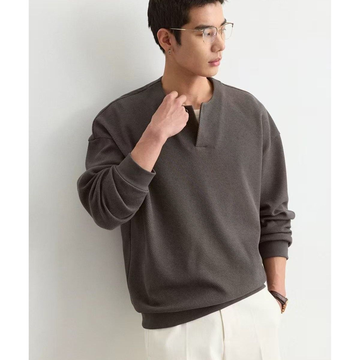 Mens Plus-Size Lightweight Crew-Neck Sweatshirt