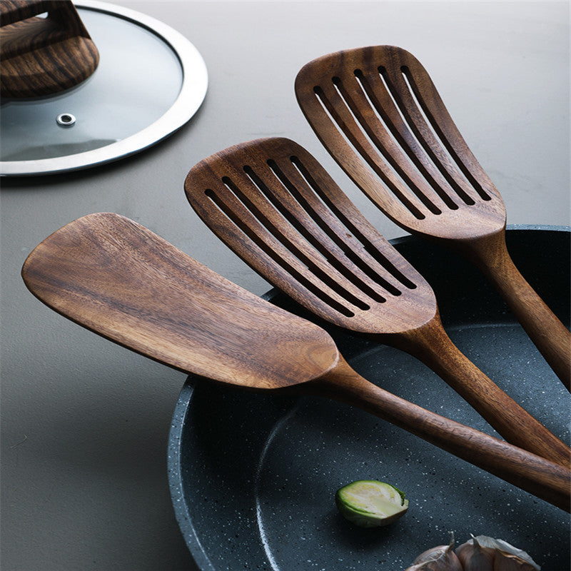 Household non-stick cooking spatula
