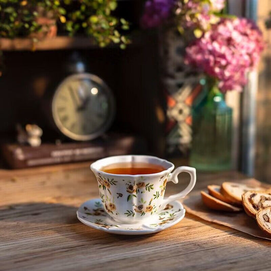 Retro Floral Coffee Cup And Saucer Set Home Use Ceramic Coffee Cup Set