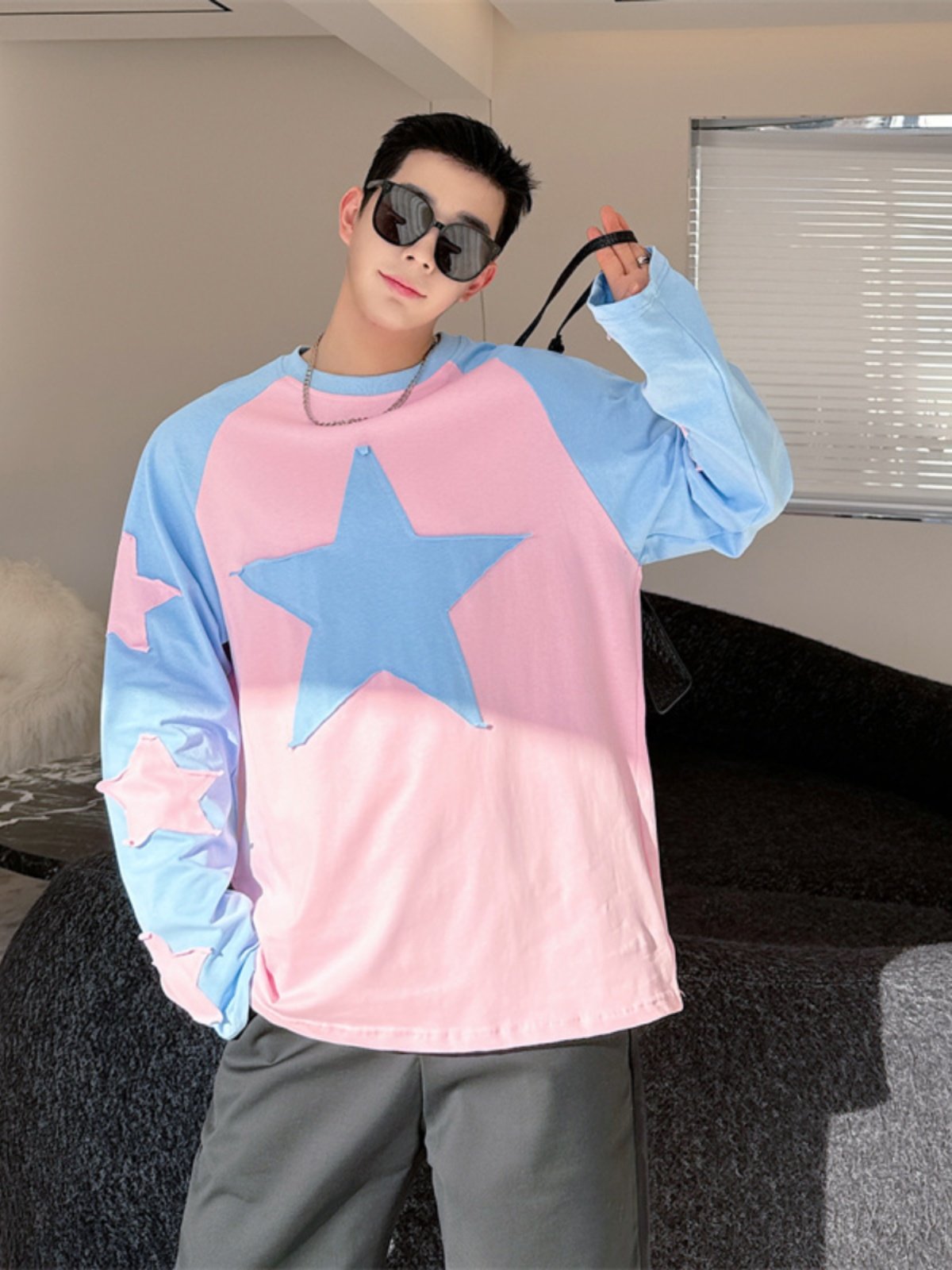 Stylish Long-sleeve Top With A 3D Pentagram Design