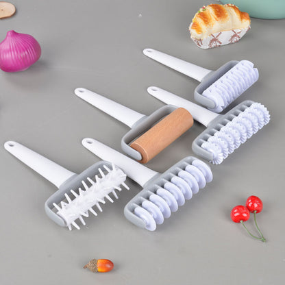 PP Rolling Pin Roller Piercing Needle Pizza Puncher