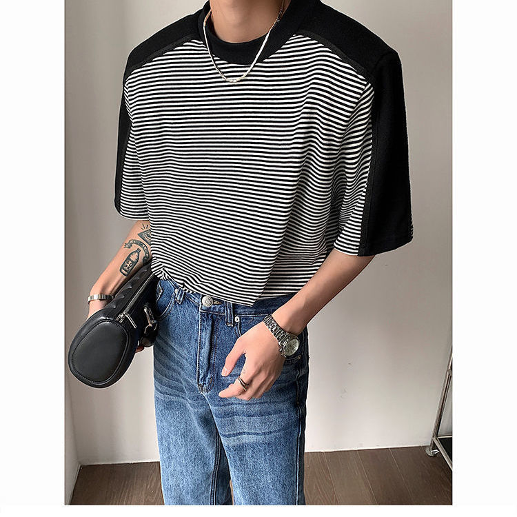 Men's Loose Striped Stitching Short Sleeve T-shirt With Shoulder Pads